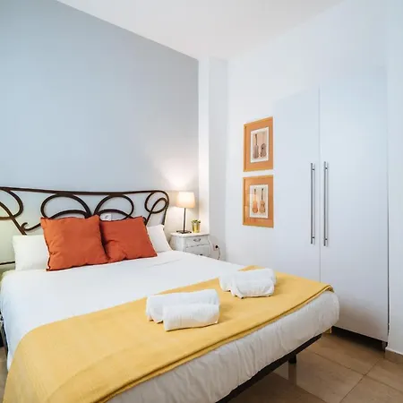 Сasa de vacaciones Preciosa Casa Independiente Alfalfa , Parking Opc Sevilla