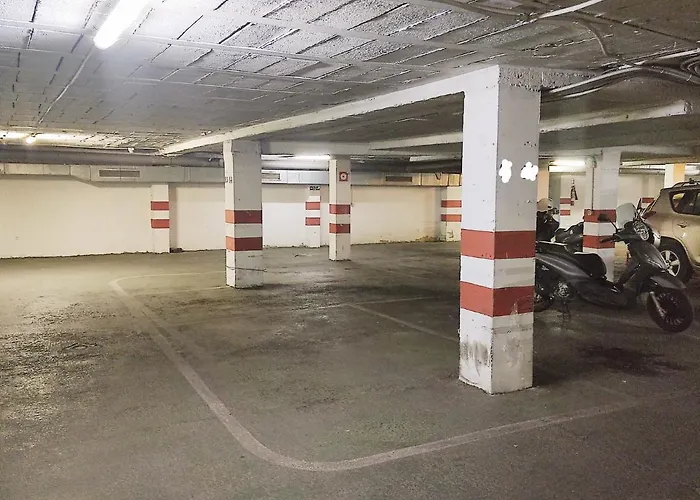 度假居 Homeyseville-preciosa Casa Independiente Alfalfa, Parking Optional 塞维利亚